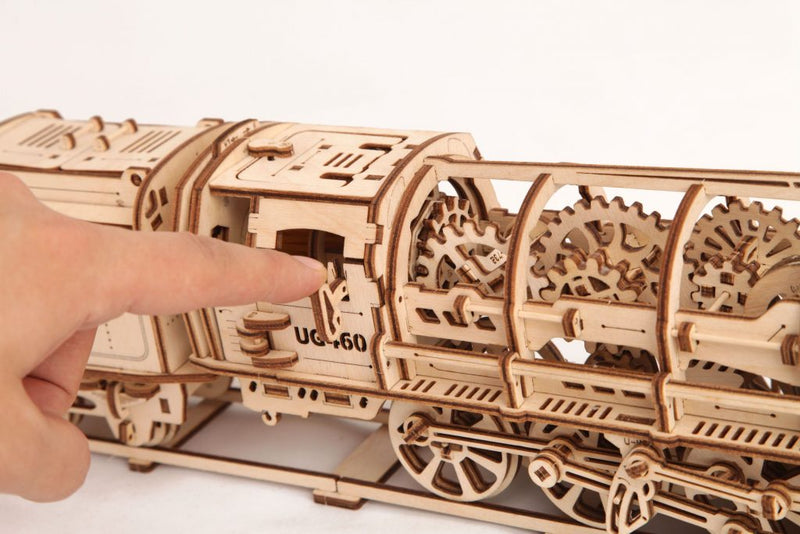 UGEARS STEAM LOCOMOTIVE