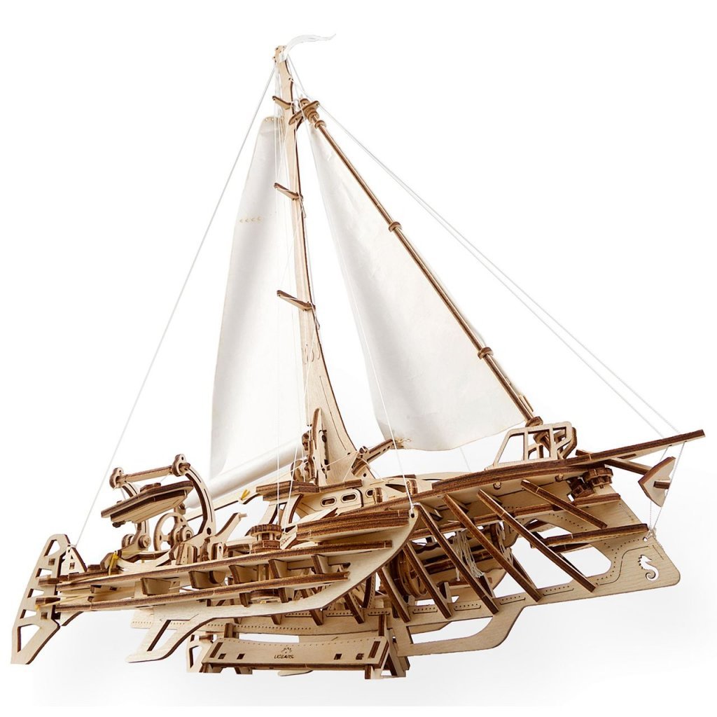 UGEARS TRIMARAN MERIHOBUS