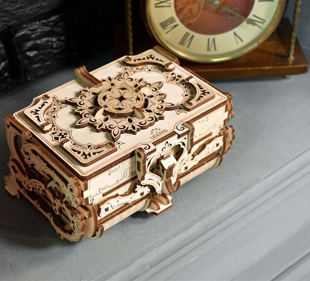 UGEARS ANTIQUE BOX