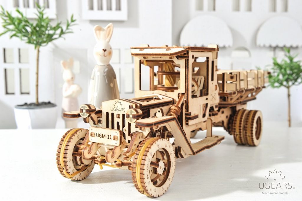 UGEARS UGM 11 TRUCK