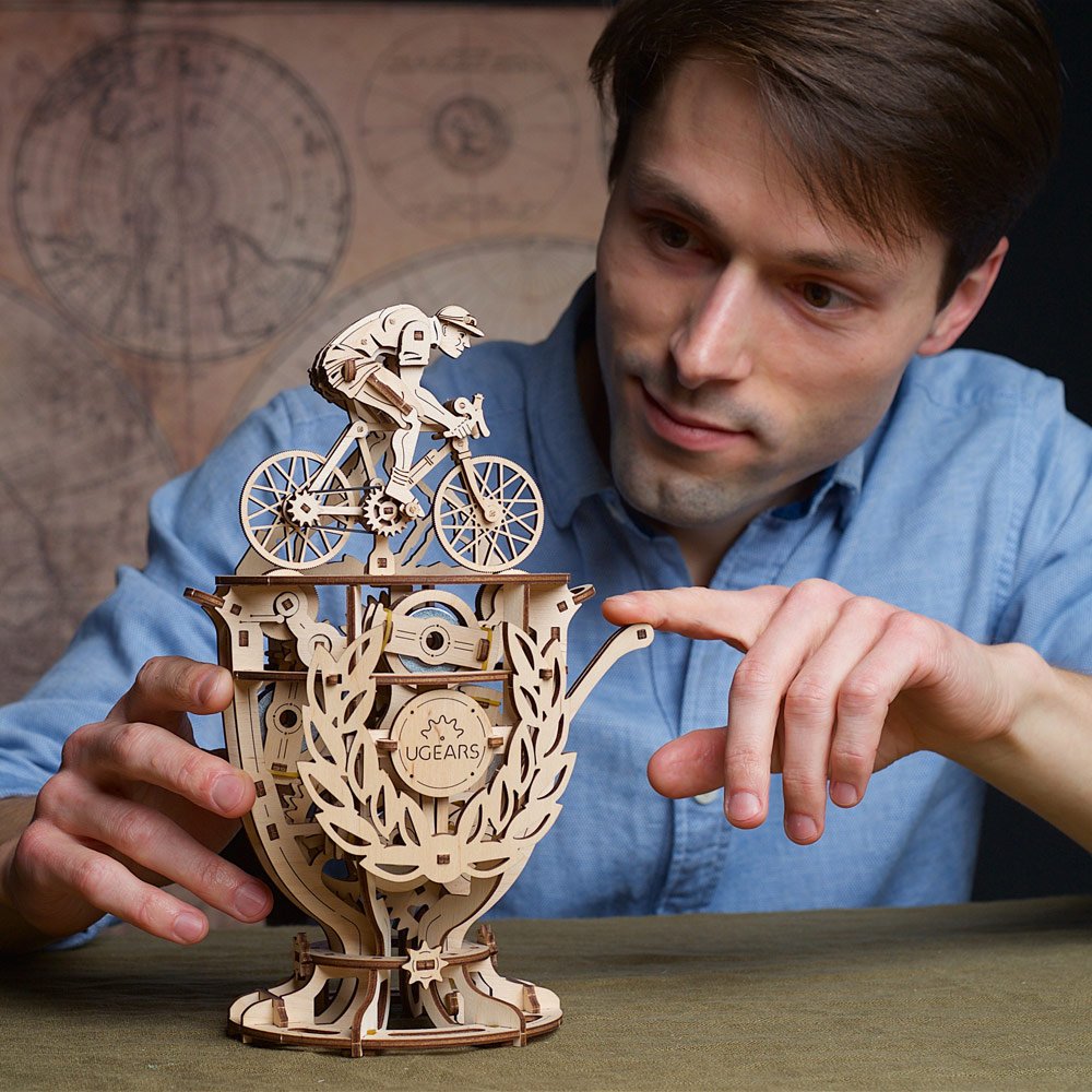 UGEARS AUTOMATON CYCLIST