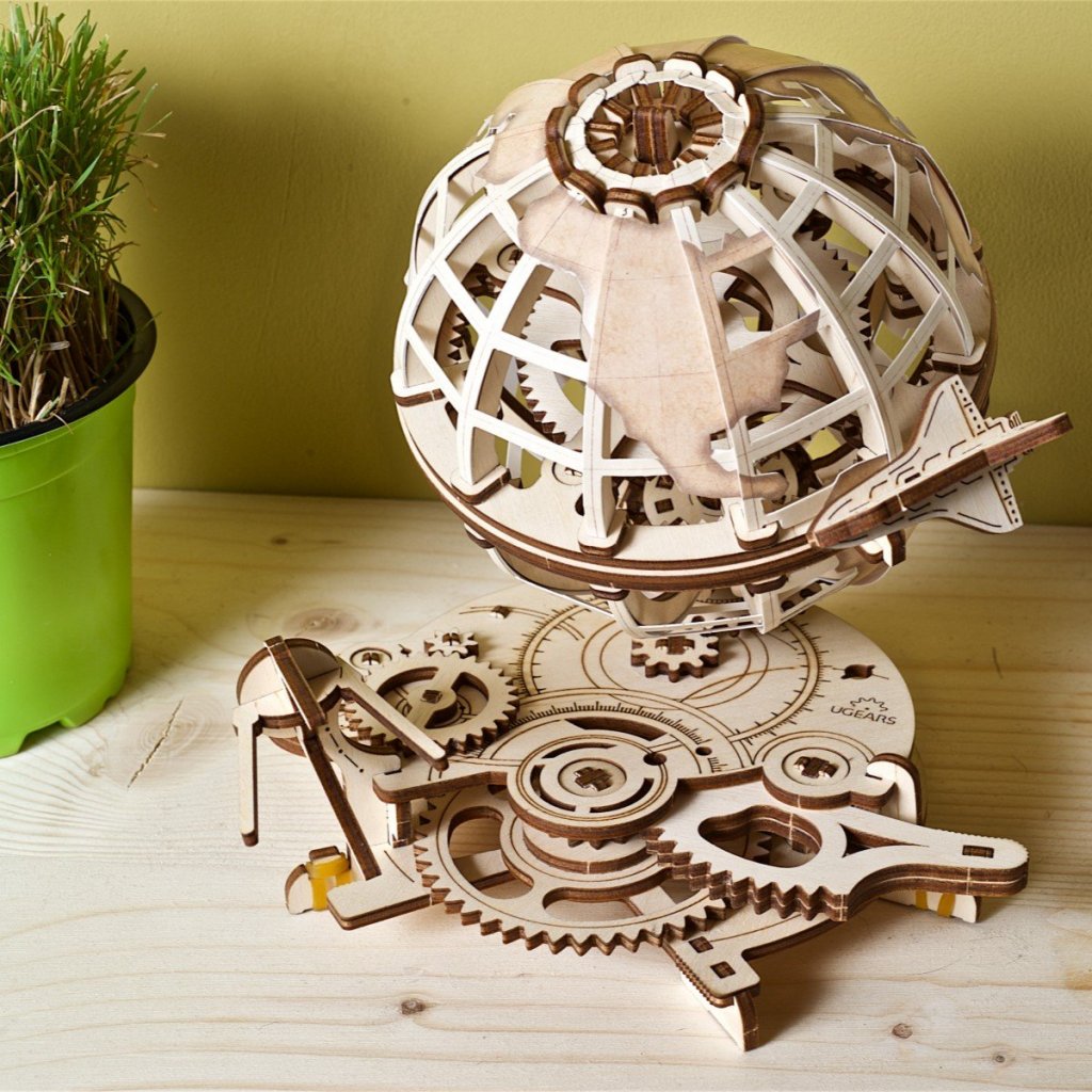 UGEARS GLOBUS